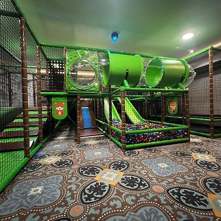 Hotel Aubrecht Country Spa Resort Przechlewo Bagian luar foto