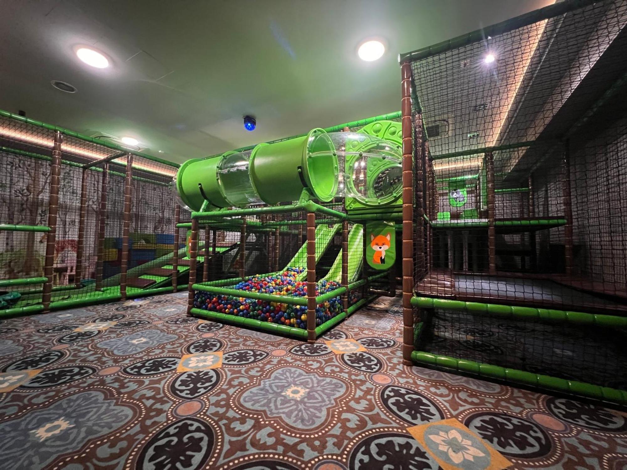 Hotel Aubrecht Country Spa Resort Przechlewo Bagian luar foto