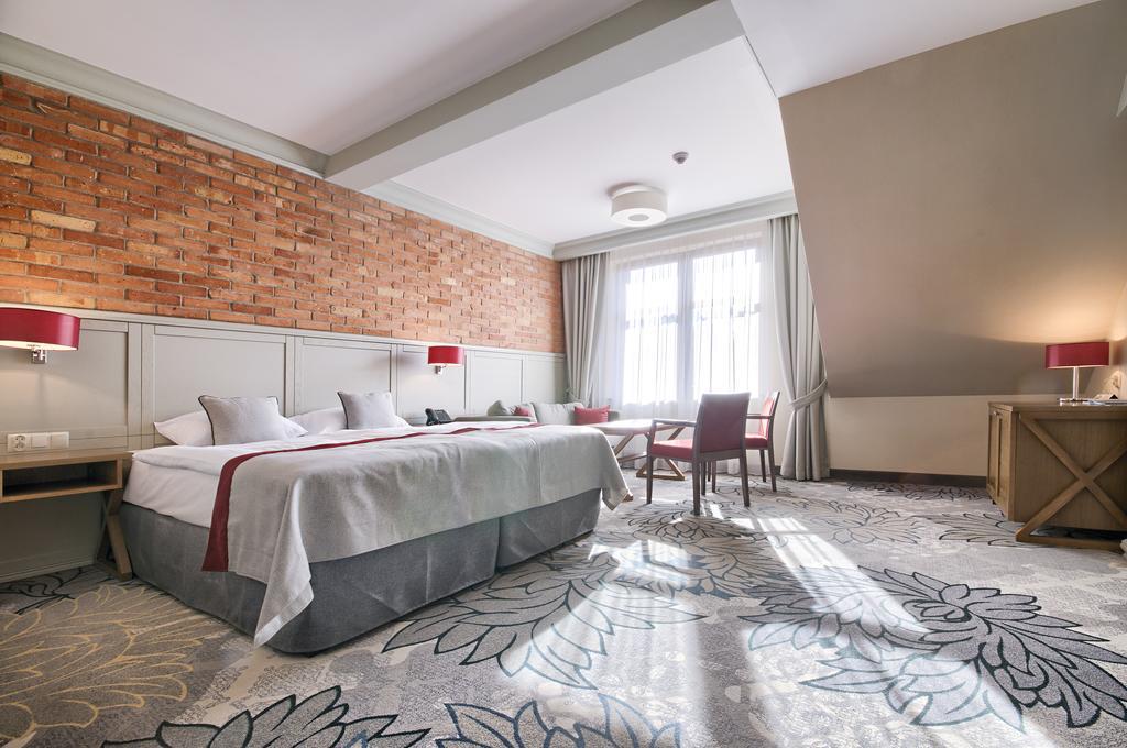 Hotel Aubrecht Country Spa Resort Przechlewo Ruang foto