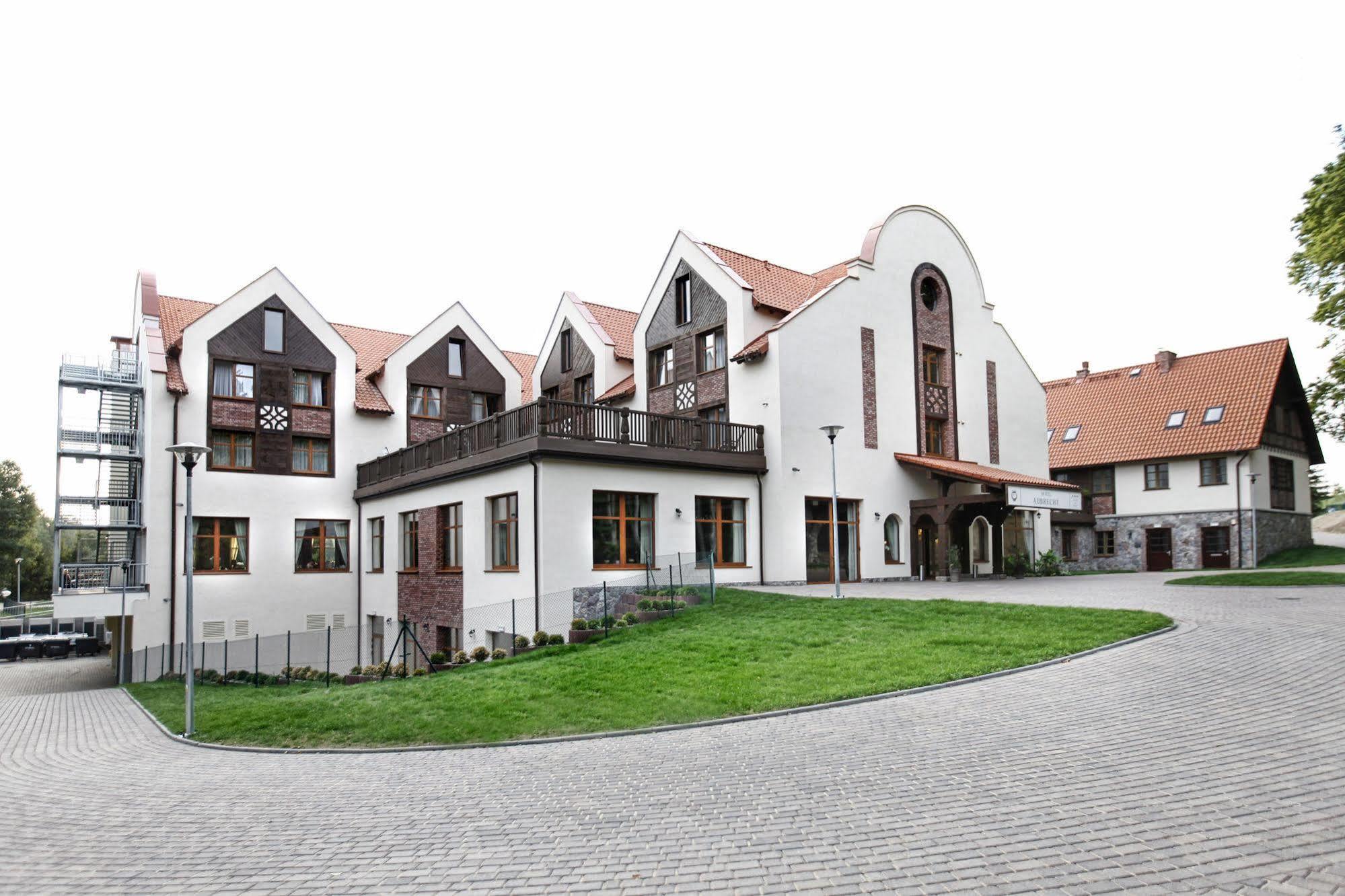 Hotel Aubrecht Country Spa Resort Przechlewo Bagian luar foto
