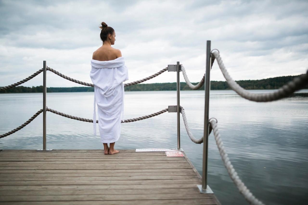 Hotel Aubrecht Country Spa Resort Przechlewo Bagian luar foto
