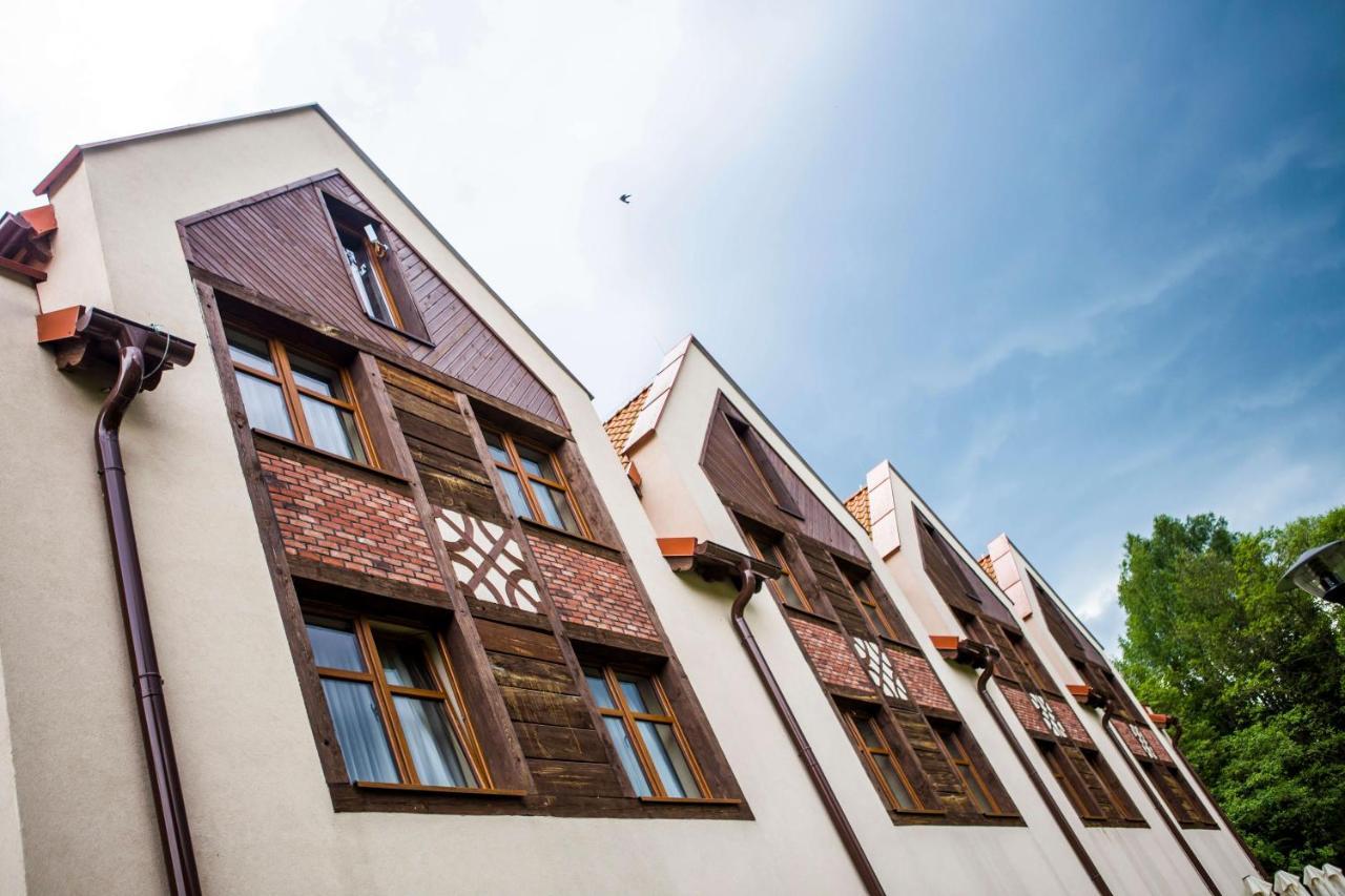 Hotel Aubrecht Country Spa Resort Przechlewo Bagian luar foto